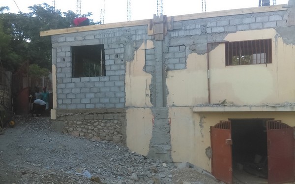 2020le batiment aux normes parasismiques.jpg
